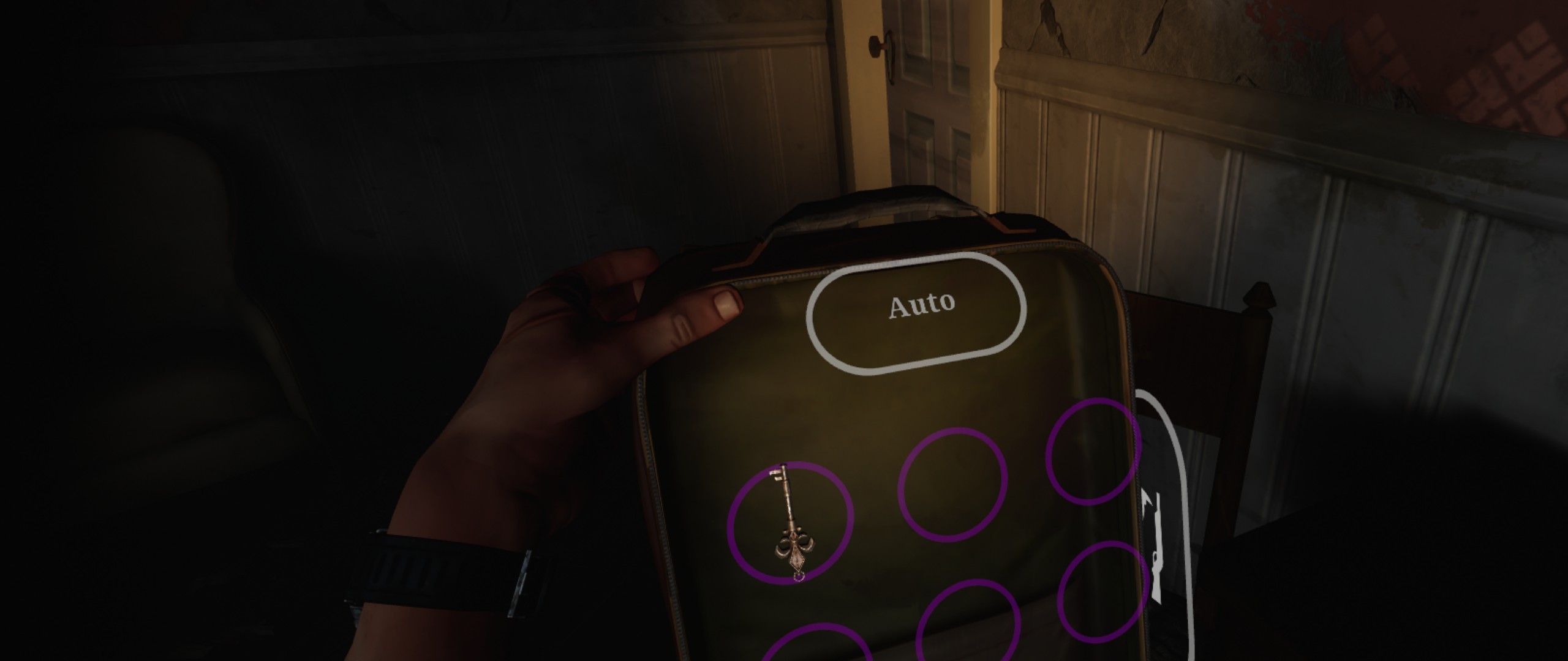 The backpack of Walking Dead: Saints and Sinners. This screenshot is very zoomed in, typical of the projection of VR in the flat screen